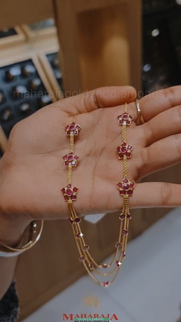 Best Gold Jewellery Designs, Lightweight Indian Gold Jewellery, Gold Necklace Modern Design, Indian Chains Gold, Trending Necklaces Gold, Gold Beads Designs, Lightweight Gold Necklace Indian, Simple Antique Necklace Gold, Beaded Jewelry Designs Necklaces