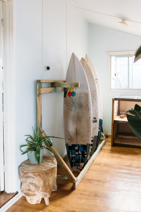 House Tour: A Raw & Earthy Australian Beach Shack | Apartment Therapy Decoration Surf, Surfboard Storage, Beach House Room, Surf House Decor, Beach House Aesthetic, Beach House Interior Design, Beach House Exterior, Australian Beach, Dream Beach Houses