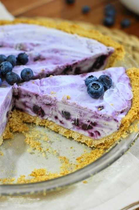 Frozen Blueberry Cream Pie ~ beautifully swirled with fresh blueberries.    www.thekitchenismyplayground.com Blueberry Cream Pie, The Kitchen Is My Playground, Fresh Blueberry Pie, Punch Bowl Cake, Blueberry Cream Pies, Frozen Pie, Blueberry Desserts, Make Ahead Desserts, Cream Pie Recipes