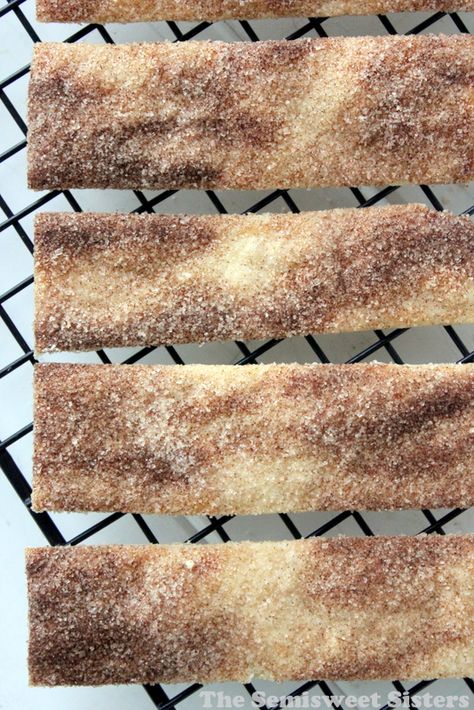 Cinnamon & Sugar Pie Crust Cookie Strips Pie Crust Chips, No Fail Pie Crust, Sugar Pie Crust, Cookies Cinnamon, Pie Crust Cookies, Cinnamon Pie, Super Cookies, Pie Crust Dough, Baked Pie Crust