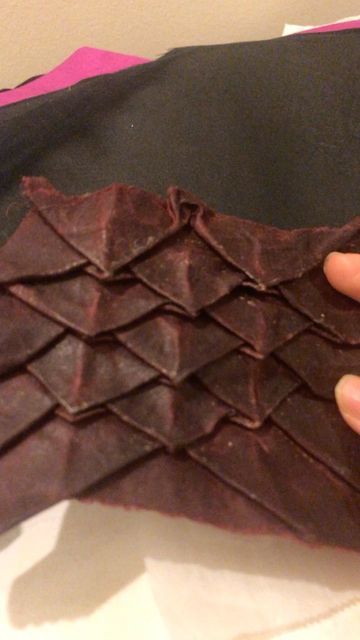 Dragon Fabric Pattern, Dragon Scale Fabric, Dragon Scale Smocking, How To Make Dragon Scales, Dragon Scales Diy, Dragon Scales Tattoo, Scales Fashion, Dragon Skin Texture, Dragon Cloak