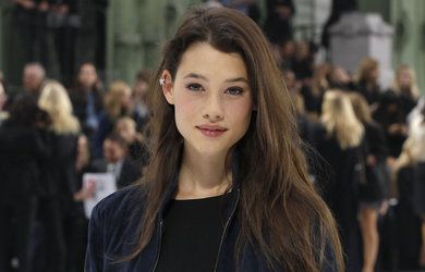 astrid berges-frisbey Niels Schneider, Astrid Berges Frisbey, Isabelle Huppert, Alt Girls, Makeup Clothes, Model Aesthetic, Real Women, Cannes, Beauty Women