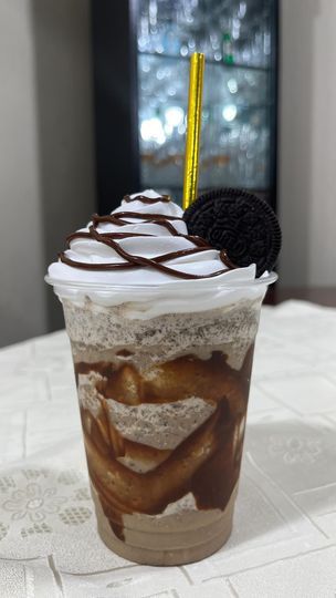 Chocolate Shake, Frappe, Cafe Bar, Fudge, Cooking And Baking, Oreo, Cafe, Baking, Drinks