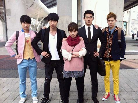 Rooftop Prince — Awesome photo of the cast (from L to R): Lee Min Ho (the 1993 version), Park Yoochun, Han Ji Min, Jung Suk Won and Choi Woo Shik. Rooftop Prince Kdrama, Prince Hairstyle, Rooftop Prince, Woo Shik, Prince Hair, Photo Stills, Kpop News, Hair Techniques, Asian Drama