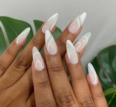 Almond Shaped White Nails Designs, Milky And White Nails, Oval Nail Designs 2023, Milky White Almond Nail Ideas, Pointed Acrylic Nail Designs, Milky White Nails With Design Almond, Milky Nails Almond, Almond Nails Designs White, White Nails With Designs Almond