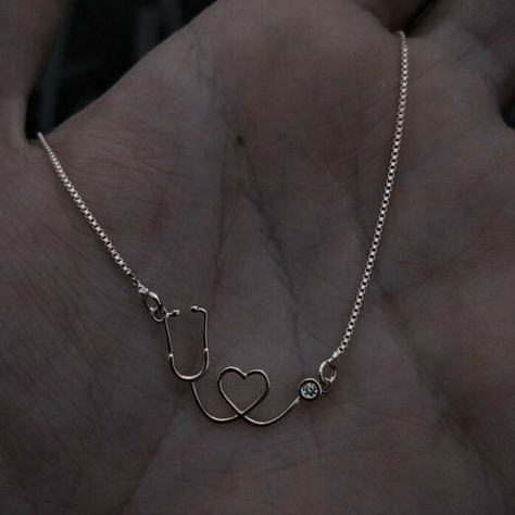 Necklace For Doctors, Medicine Necklace, Medicine Jewelry, Doctor Jewelry, خواتم خطوبة, Flipagram Instagram, Pretty Jewelry Necklaces, Medical Jewelry, Fancy Jewellery Designs