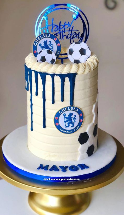 Birthday Cake Ideas White, Cake Football Birthday, Chelsea Football Cake, Football Cake Ideas, Football Cake Design, Square Cake Design, Football Themed Cakes, Birthday Drip Cake, Soccer Birthday Cakes