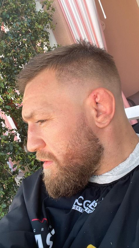 Conor Mcgregor Buzzcut, Conor Mcgregor Beard, Conor Mcgregor Haircut, Conor Mcgregor Hairstyle, Haircut Photo, Crew Cut Haircut, Male Hairstyles, Medium Length Wavy Hair, Beard Hairstyle