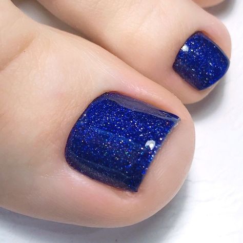 Pedicure Azul, Blue Pedicure, Blue Toe Nails, 3d Photos, Pedicure Colors, Blue Toes, Formal Nails, Cute Toe Nails, Fancy Nails Designs