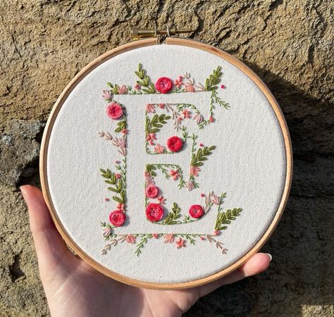 Embroidered Letters Alphabet Initials, How To Display Embroidery Wall Art, Letter Flower Embroidery, Flower Name Embroidery, Embroidery Name Patterns, Alphabet Embroidery Patterns Letters Template, Floral Name Embroidery, Embroidered Letters Floral, Embroidered Flowers Pattern