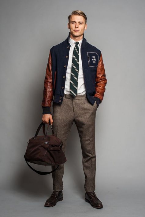 Varsity Jacket Outfit, Herren Style, Preppy Mens Fashion, Preppy Men, Ivy League Style, Estilo Preppy, Elegante Casual, Mens Fashion Classy, Preppy Look