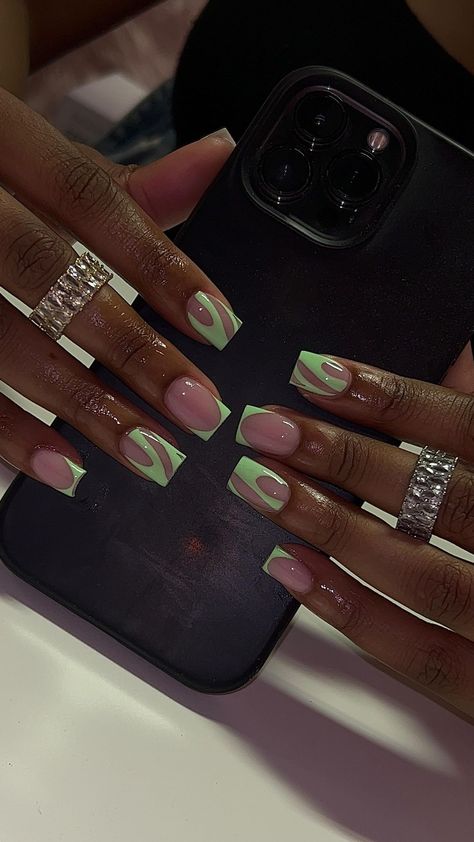 😩. @daydiorrr #orlandonails #orlandonailtech #fypnails #nailsofinstagram #nailsnailsnails #explorepage #viralnails #nailart #naildesigns | Instagram Short Set Design Nails, Nails Acrylic Short Design Ideas, Fall French Tips Short, Short Nail Designs Classy, Short Nails Simple Design, Shorties Nails Fall Colors, Acrylic Nail Designs Short, Short Nail Sets, Cute Short Nail Sets