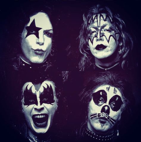 KISS Album shoot. Joel Brodsky studio. 57th Street, New York, NY. 31st January 1974 Kiss Group, Kiss Artwork, Gene Simmons Kiss, Kiss Music, Kiss Images, Peter Criss, Kiss Army, Kiss Pictures, Kiss Art