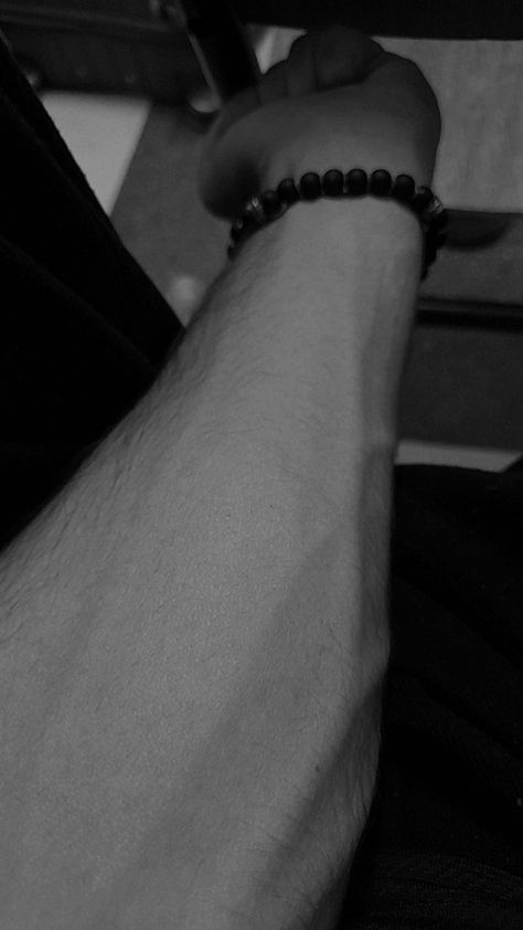 Veins On Arms Boys, Arm Aesthetic, Kurta Designs Men's, Arm Veins, Veiny Arms, Veiny Hands, Hand Veins, Handsome Indian Men, Photos For Profile Picture