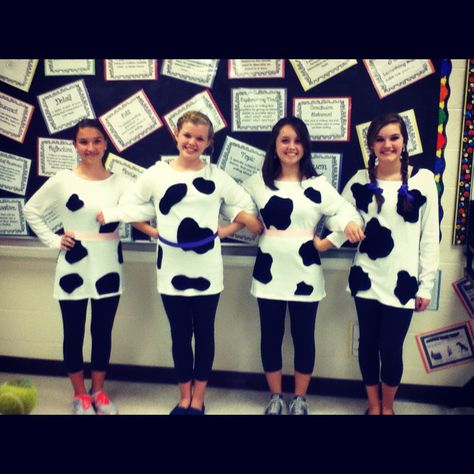 Easy Cow costumes for Chick fil a cow appreciation day! #‎ChickfilAMom‬ Homemade Cow Costume, Farm Animal Costumes Women, Diy Cow Costume For Women, Diy Farm Animal Costumes, Cow Costume Ideas, Cow Costume Women's, Easy Cow Costume, Animal Costumes Women, Cow Costumes