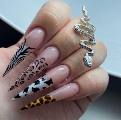 Safari Nails Designs, Safari Nails, Leopard Nail Designs, Nails Lips, Stilleto Nails Designs, Animal Print Nails Art, Nail Appointment, 3d Nail Art Designs, Stiletto Nails Designs