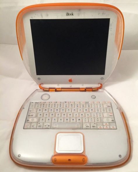 Apple Computer Laptop, Apple Ibook, Apple Laptops, Old Technology, Apple Computer, Vintage Apple, Apple Laptop, Good Old Days, Old Computers