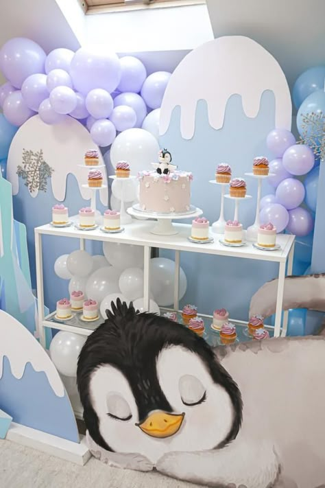 Penguin Party Decorations, Penguin Party Ideas, Penguin Birthday Theme, Penguin Theme Baby Shower Ideas, Penguin Theme Baby Shower, Penguin Themed Birthday Party, Penguin Birthday Party, Penguin Baby Showers, Penguin Theme