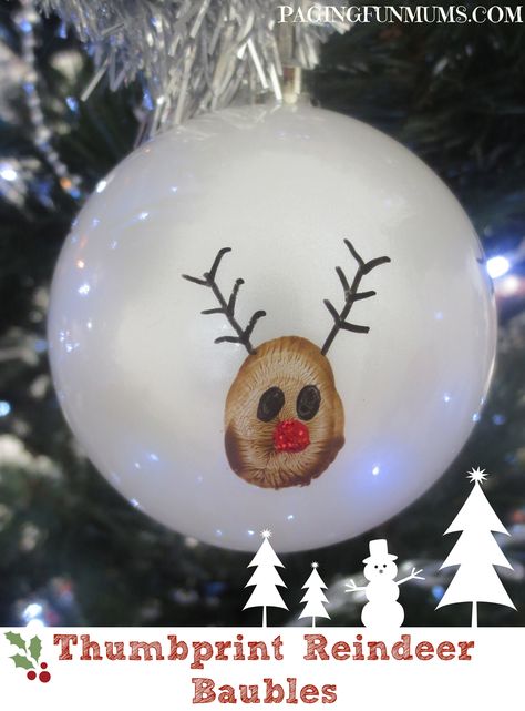 Thumb Print Reindeer Baubles - such a special keepsake which looks so darling on the tree! Santa Hand Ornament, Fingerprint Reindeer, Thumbprint Reindeer, Thumbprint Crafts, Teacher Corner, Nursery Christmas, Fingerprint Art, Thumb Print, Baby Finger