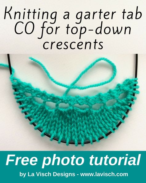 Visit this tutorial to see how to knit a garter tab CO for top-down crescents for an invisible start of your crescent shaped shawl. Crescent Shawl Pattern, Shawl Ideas, Crescent Shawl, Knitting Top, Knitting Help, Knitting Instructions, Shawl Knitting Patterns, Shawl Patterns, How To Knit