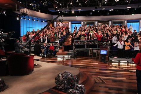 Attend taping of Ellen DeGeneres Show Future Board, Ellen Show, Girls Trips, Ellen Degeneres Show, The Ellen Show, Fame Dr, Acting Career, Ellen Degeneres, Live Show