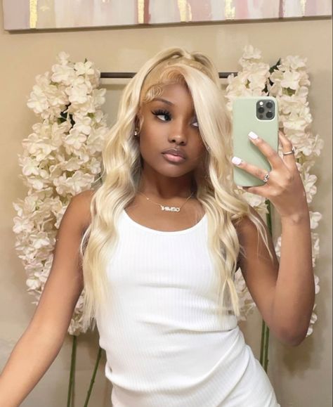 Blonde Lace Front Wigs Black Women Styles, Cute Blonde Wig Hairstyles, Blonde Hair Wig Styles, Ash Blonde Half Up Half Down Wig, Blonde Lace Front Hairstyles, Blonde Lace Front Wigs Styles, Half Up Half Down Blonde Wig, Blond Wig Hairstyles, Blonde Wig Styles