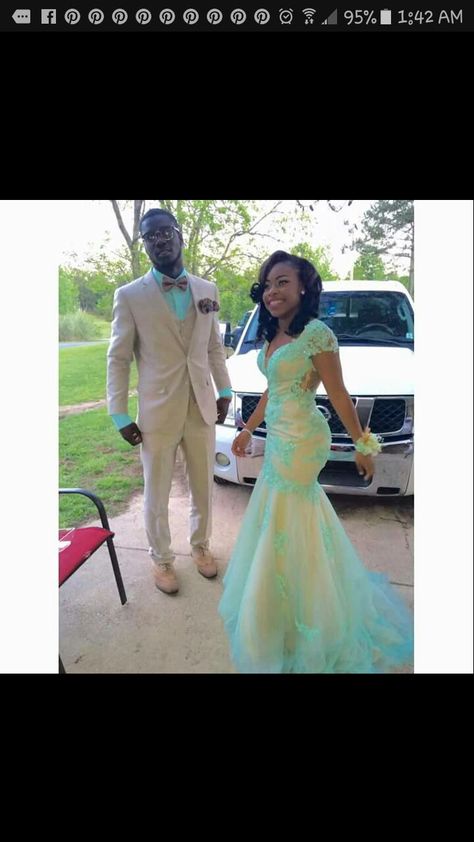 Green Prom Couple, Couples Attire, Adult Prom, Prom Slay, Mint Green Prom Dress, Evening Fashion, Couple Fashion, Green Prom, Prom Dresses Yellow