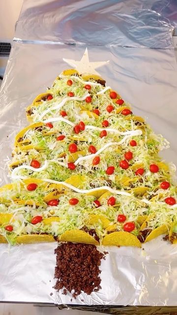 Dougherty Dozen on Instagram: "🎄Taco Christmas Tree🎄 Did you count how many tacos I used? #DoughertyDozen #TacoTuesday #TacoChristmasTree #Christmas #MerryChristmas" Taco Christmas Tree, Dougherty Dozen, Taco Christmas, Star Core, Taco Tuesday, How Many, Tacos, Merry Christmas, Vanilla