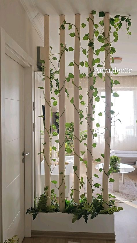 Decor Inspiration Diy, Diy Room Decor Videos, Easy Diy Room Decor, Diy Living Room, Home Decor Hooks, Craft Room Decor, Living Room Partition, Studio Apartment Ideas, Christmas Potpourri