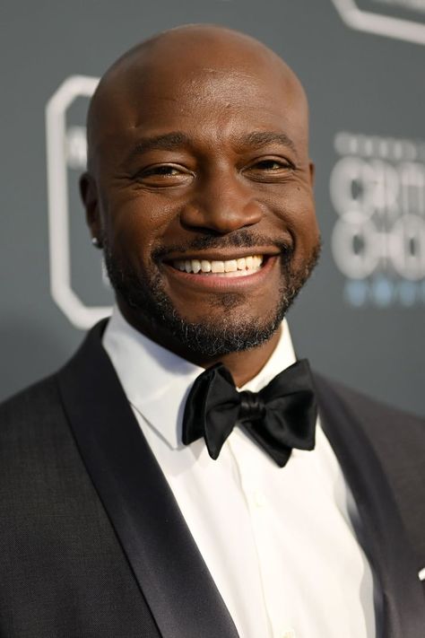 Who Is Taye Diggs Dating? Taye Diggs 90s, Apryl Jones, Taye Diggs, Idina Menzel, Black Hollywood, Black Celebrities, Celebrity Trends, Celebrity Look, Romantic Comedy