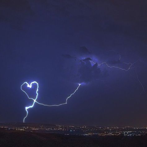 Heart Thunder, Bleach Stark, Aesthetic Lightning, Heart Lightning, Lightning Sky, Focus Mode, Ethereal Nature, Lightning Cloud, Blue Thunder