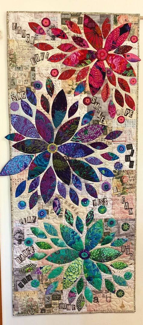 Quilted Flower Wall Hanging, Collage Quilting Free Pattern, Scrap Petal Quilt, Fabric Collage Ideas Wall Hangings, Modern Applique Quilts, Collage Quilt Patterns, Accuquilt Projects Ideas, Flower Quilts Applique, Quilted Wall Hangings Patterns