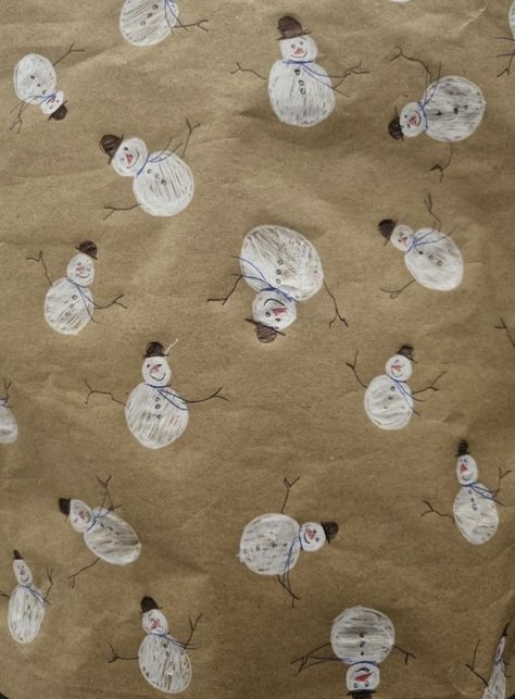 Christmas Wrapping Paper Drawing, Christmas Wrapping Diy Brown Paper, Hand Printed Wrapping Paper Christmas, Snowman Wrapping Paper, Hand Drawn Gift Wrap, Hand Painted Wrapping Paper Christmas, Potato Print Wrapping Paper, Drawing On Brown Wrapping Paper, Painting Wrapping Paper