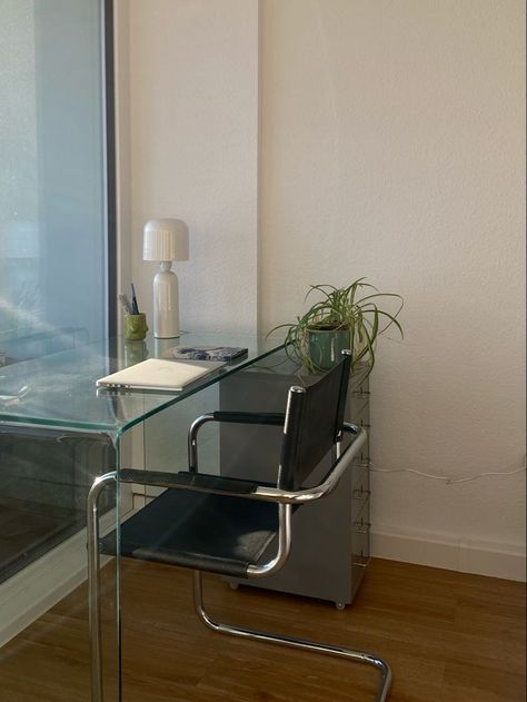 Glass Desk Aesthetic, Home Office Chic, Chrome Chair, Office Chic, Glass Desk, House Room, Apartment Inspiration, Room Ideas Bedroom, Interior Inspo