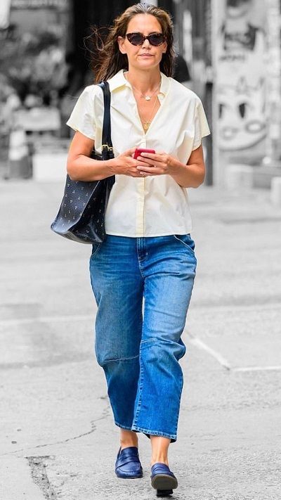 Katie Holmes in New York City, New York on Tuesday 08/08/2023 #VeronicaTasmania Katie Holmes, Tasmania, York City, New York City, New York