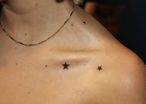 Tato Minimal, Funky Tattoos, Subtle Tattoos, Dainty Tattoos, Dream Tattoos, Dope Tattoos, Little Tattoos, Star Tattoos, Simplistic Tattoos