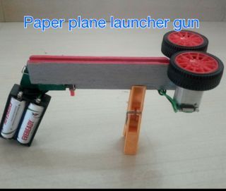 Paper plane launcher gun Paper Plane Launcher, Stem Project Ideas, Plane Launcher, Make Paper Plane, Goldberg Machine, Beyblade Toys, Library Crafts, Radiant Barrier, Stem Ideas