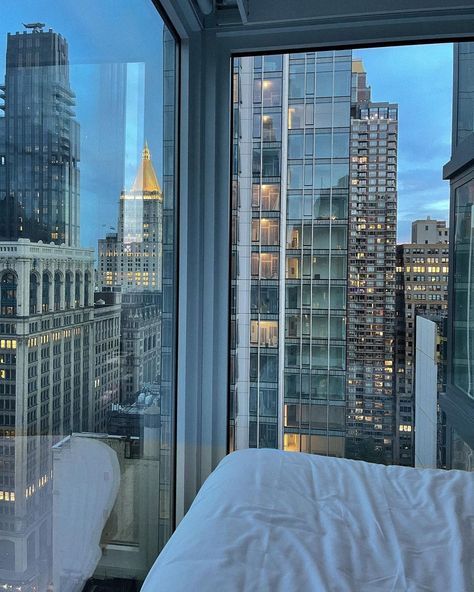 NYC hotel views Michelle Infusino, Nyc Rooms, Vibe Rooms, Nyc Penthouse, City View Apartment, Apartment View, High Rise Apartments, Nyc Hotels, New York Hotels