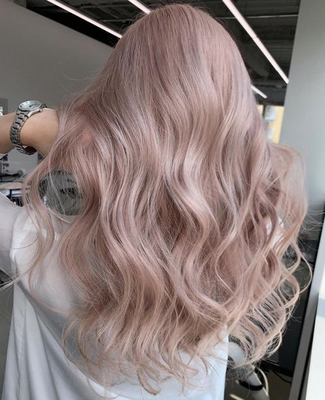 Cool Pink Hair Color, Ash Pink Hair Color, Pink Toned Blonde Hair, Blush Blonde Hair, Ash Pink Hair, Cool Pink Hair, Pearl Highlights, Styling Skirts, Hair Color Asian