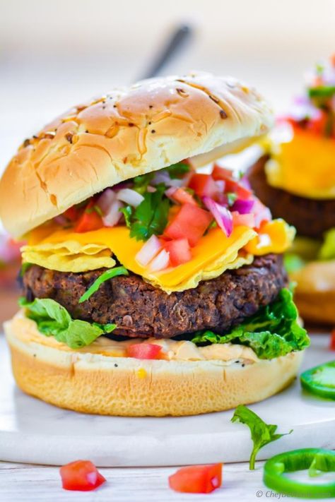 Nacho Cheese Crunch Black Bean Burger Recipe | ChefDeHome.com Nacho Burger Recipes, Spicy Black Bean Burgers, Nacho Burger, Burger Sliders Recipes, Bean Patties, Bean Burger Recipe, Black Bean Patties, Black Bean Burger Recipe, Black Bean Burger