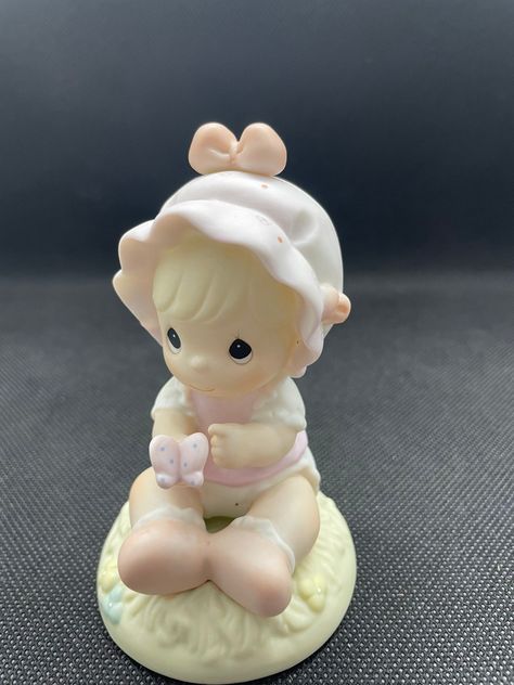 Precious Moments Dolls, Room Redesign, Precious Moments Figurines, Dad Birthday, Precious Moments, Collectible Figurines, Figurines, Chips, Packaging