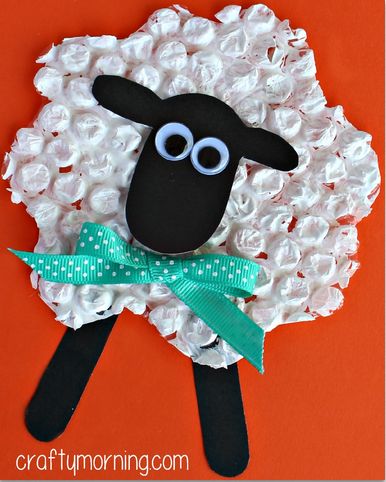 Bubble wrap sheep. Such a cute animal craft project for kids. Bubble Wrap Crafts, Letter S Crafts, Sheep Craft, Sheep Crafts, Farm Crafts, Sunday School Crafts, Bible Crafts, Craft For Kids, Childrens Crafts