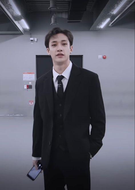 Bangchan Suit Black, Bang Chan In Suit, Bangchan Standing, Bangchan In A Suit, Chan In A Suit, Bangchan In Suit, Bangchan Suit, Christopher Bangchan, Football Dress