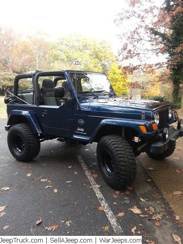 Navy Blue Navy Jeep Wrangler, 90s Jeep Wrangler, Navy Blue Jeep, Navy Blue Jeep Wrangler, Blue Jeep Aesthetic, Old Jeeps Vintage Dream Cars, Dark Blue Jeep Wrangler, Navy Car, Green Jeep Wrangler