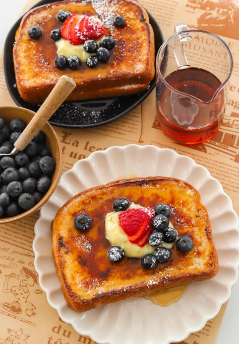 » Creme Brulee Stuffed French Toast Creme Brûlée French Toast, Creme Brulee Toast, Cream Brulee French Toast, French Toast Creme Brulee, Fancy French Toast, Crème Brûlée French Toast, French Toast Batter, Creme Brulee French Toast, Assignment Ideas