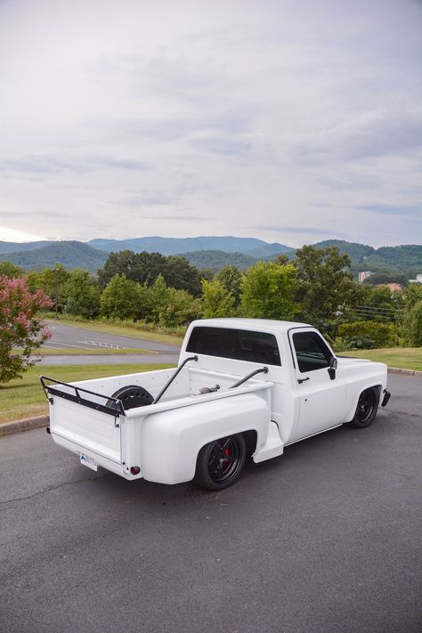 Rolling Coal, Chevy Stepside, Vintage Pickup, Future Transportation, C10 Chevy Truck, Show Trucks, Classic Pickup Trucks, Hot Rod Trucks, Chevy C10