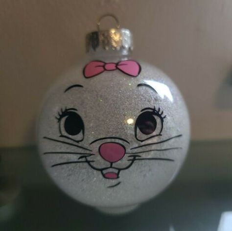 New Disney Marie Aristocats Head Custom Christmas Tree Ornaments | eBay Disney Ornaments Diy Ideas, Christmas Disney Decorations, Disney Diy Ornaments, Disney Christmas Decorations Diy, Disney Diy Christmas Ornaments, Princess Ornaments, Disney Ornaments Diy, Vinyl Christmas Ornaments, Disney Christmas Crafts