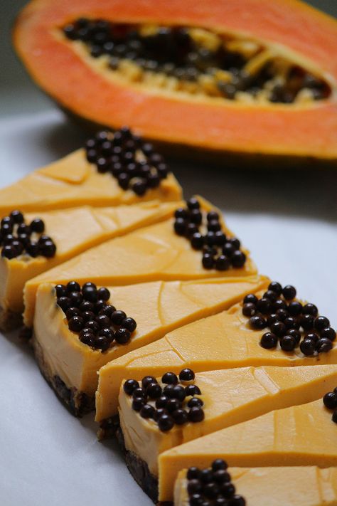 Papaya Cheesecake, Papaya Recipes Healthy, Papaya Recipes Dessert, Fun Cheesecake, Papaya Dessert, Papaya Recipe, Pawpaw Recipes, Papaya Recipes, Papaya Seeds