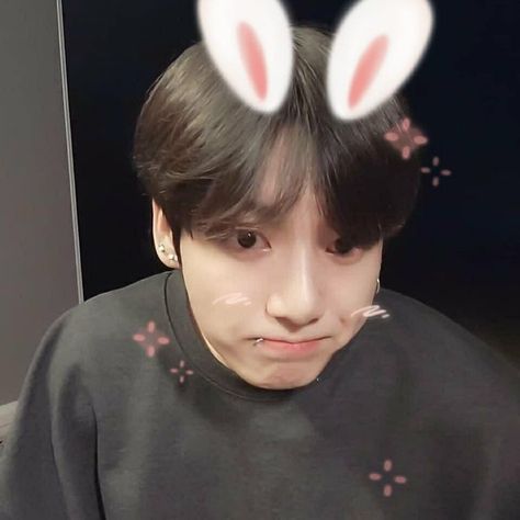 jungkook bunny Jungkook Bunny, Smile Icon, Doe Eyes, Jungkook Selca, Bunny Pictures, Jeon Jeongguk, Jungkook Aesthetic, Jungkook Cute