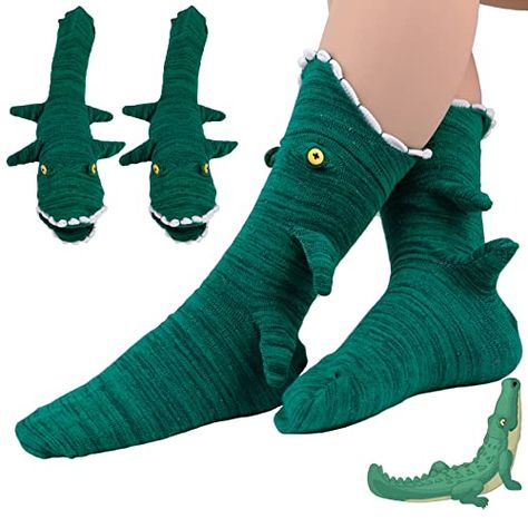 Alligator Socks, Crocodile Socks, What I Want For Christmas, Socks Funny, Knitted Animals, Ideas For Friends, Warm Socks, Funny Socks, Dr Closet